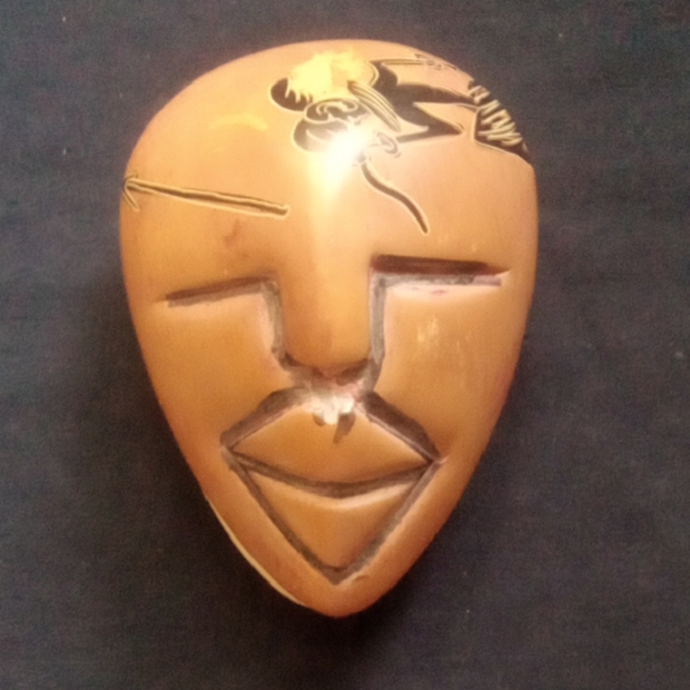 Kenyan Hand-Carved Soapstone Tribal Mask Trinket Box